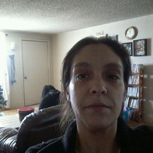 Meet your Posher, Inez